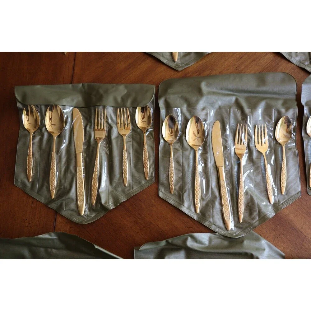 49x Lifetime Cutlery Corp 23k Gold Electroplate Japan Clover Heart Service for 8